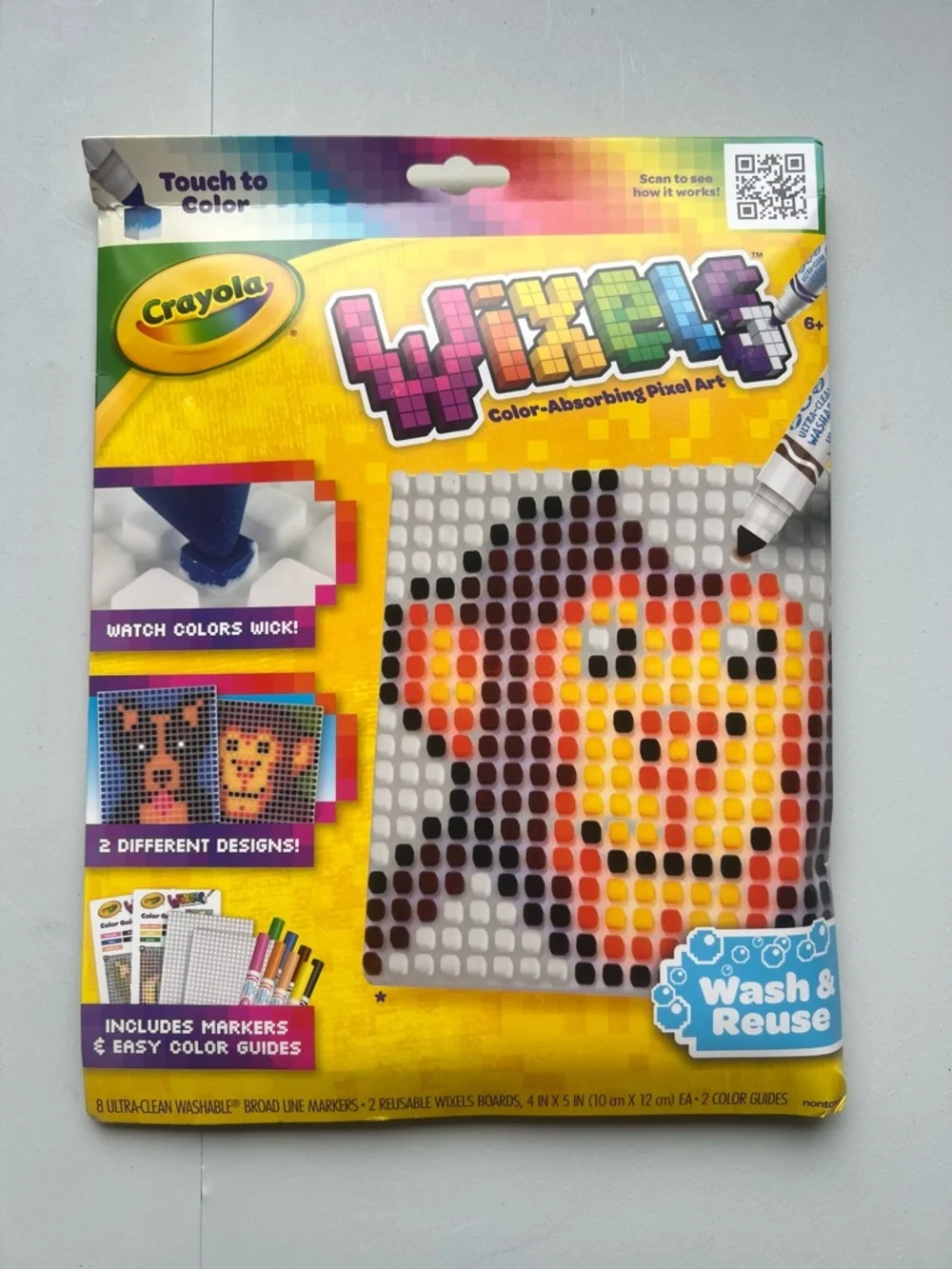 Crayola Wixels Animal Activity Kit: Kids Craft Set with Markers & Patterns